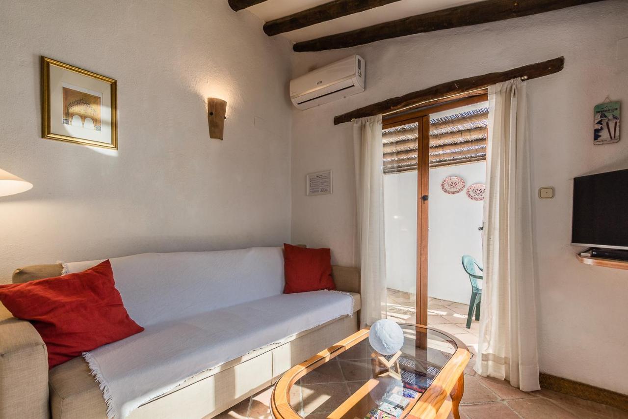 Casa Luna - 16Th Century Traditional Spanish Village House Пинос-дель-Валье Экстерьер фото