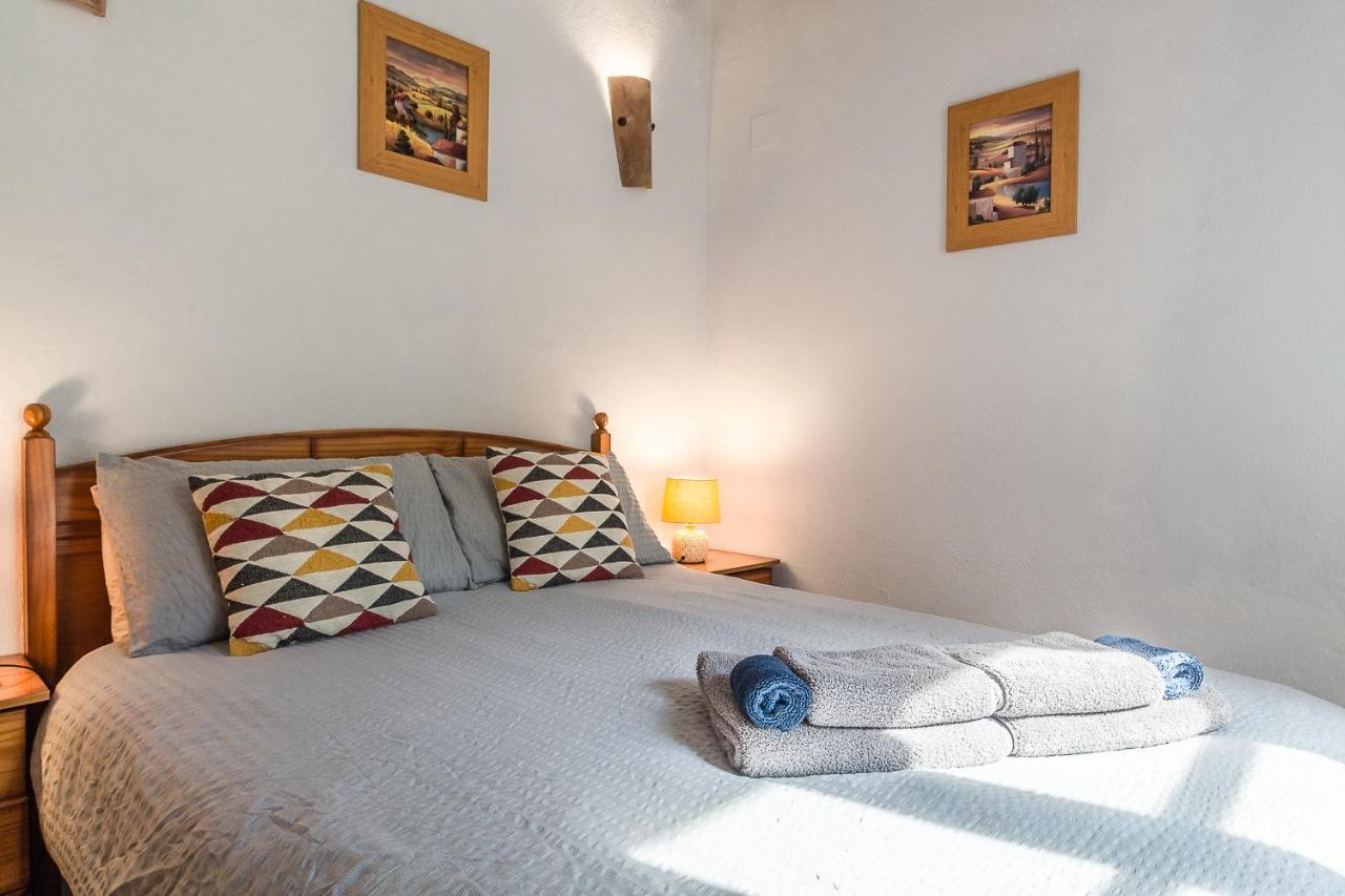 Casa Luna - 16Th Century Traditional Spanish Village House Пинос-дель-Валье Экстерьер фото